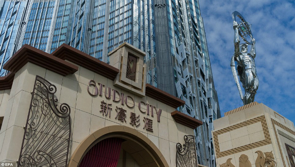 Studio-City_1