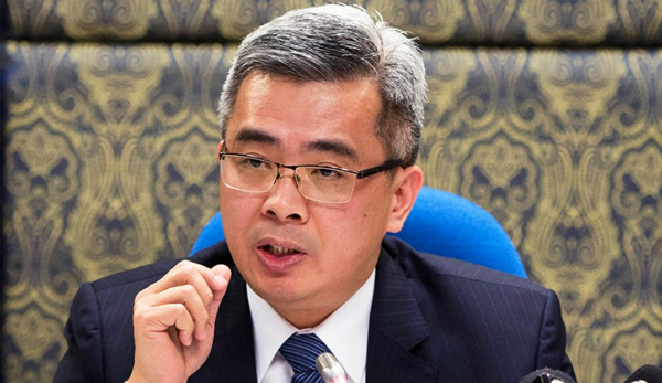 Security chief affirms significant downward trend in illegal money exchange Wong-Sio-Chak