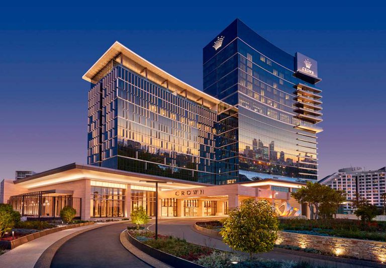 Crown Perth found suitable to retain its casino license