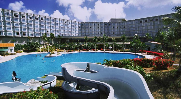 facilities_pool-1