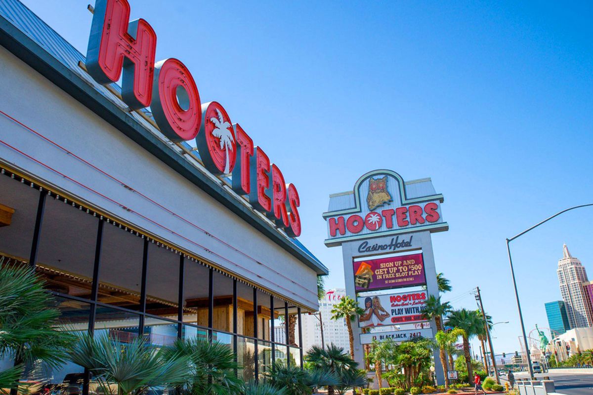 Hooters Casino Hotel