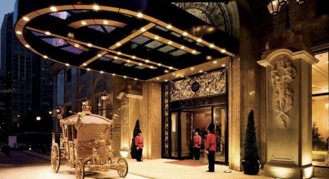 Grand-Emperor-Hotel-Emperor-Entertainment-Macau