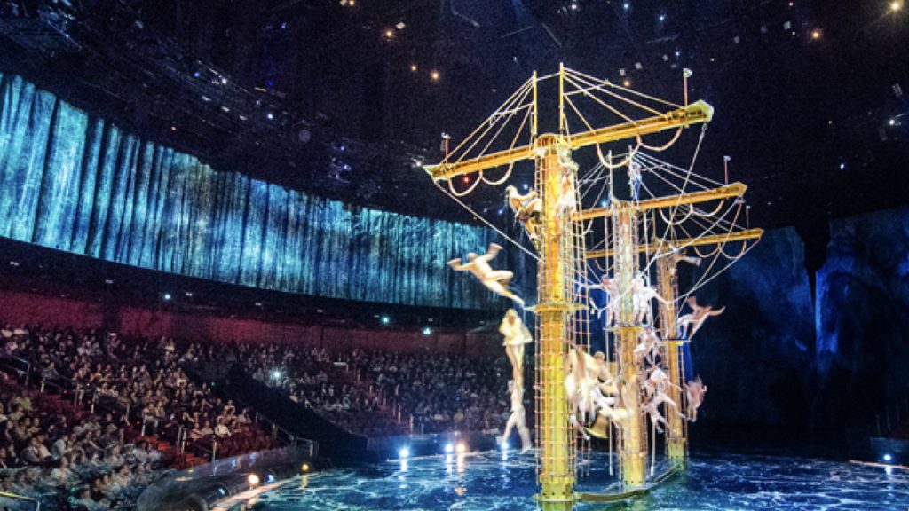Macau gaming companies push for non-gaming diversification: Lawrence Ho House of Dancing Water