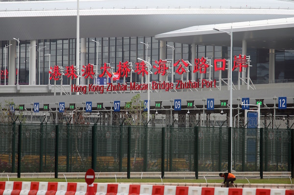 macau zhuhai border