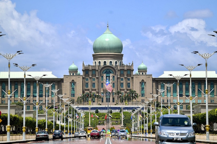Malaysia still mulling online gambling regulation to stop tax bleed