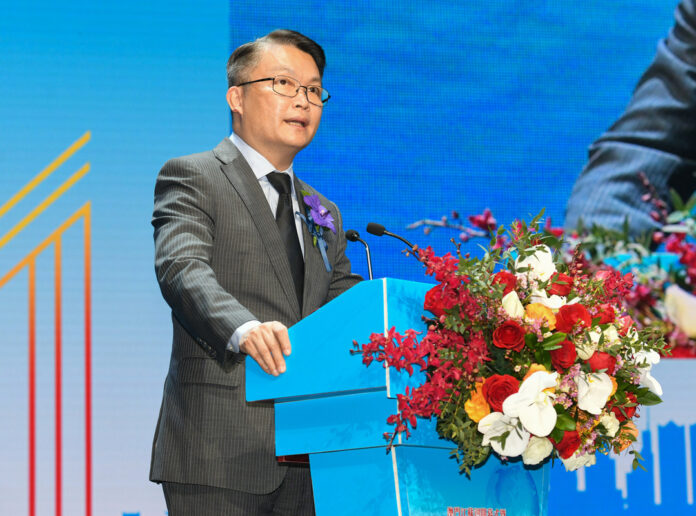 Secretary for Economy and Finance-Lei Wai Nong