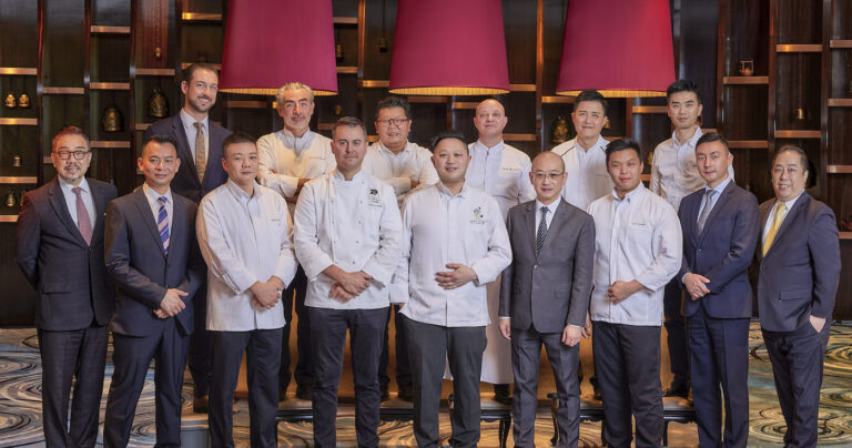 Melco and SJM, Michelin stars, macau resorts