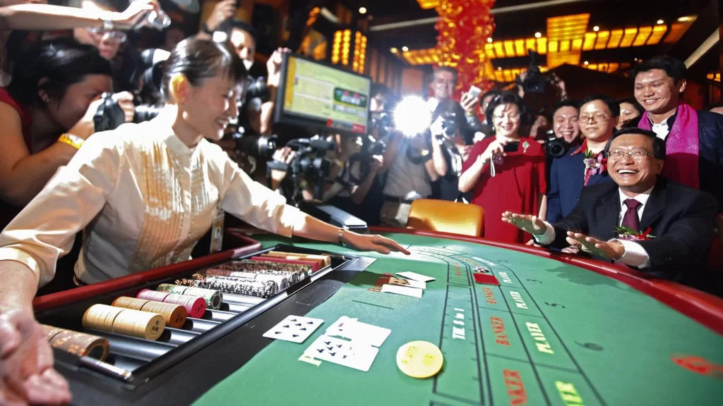 Lim Kok Thay, Gambler