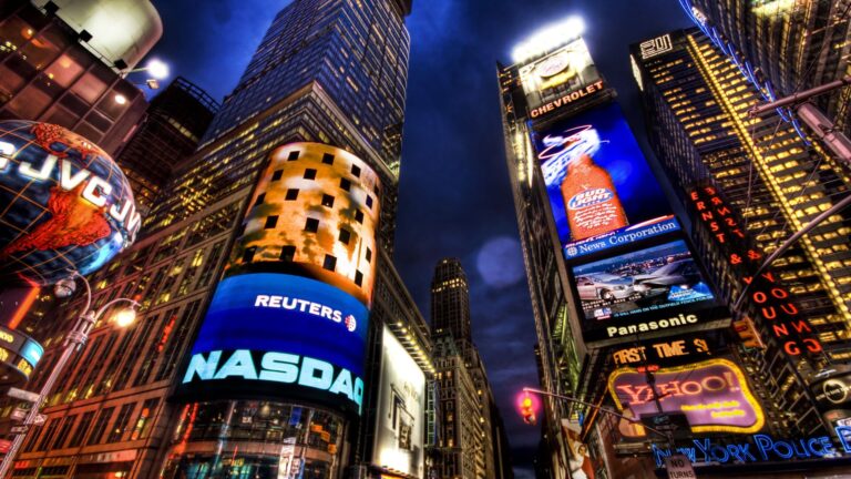 Light & Wonder, Nasdaq