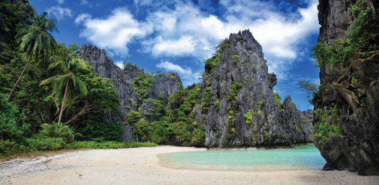 Philippines,-Asia-Leader