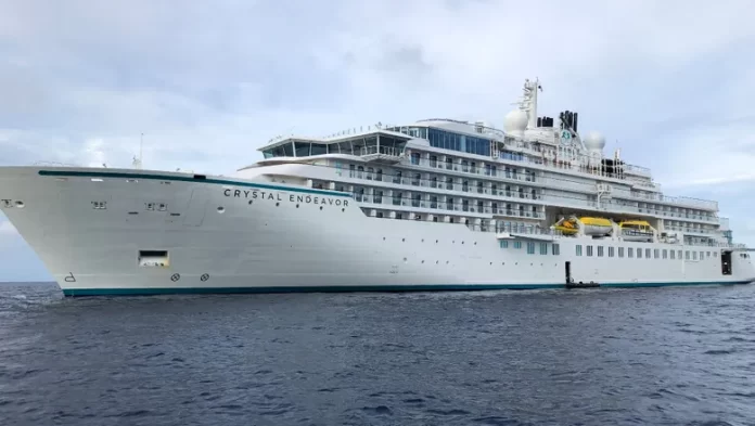 Crystal-Endevavor-cruise-ship