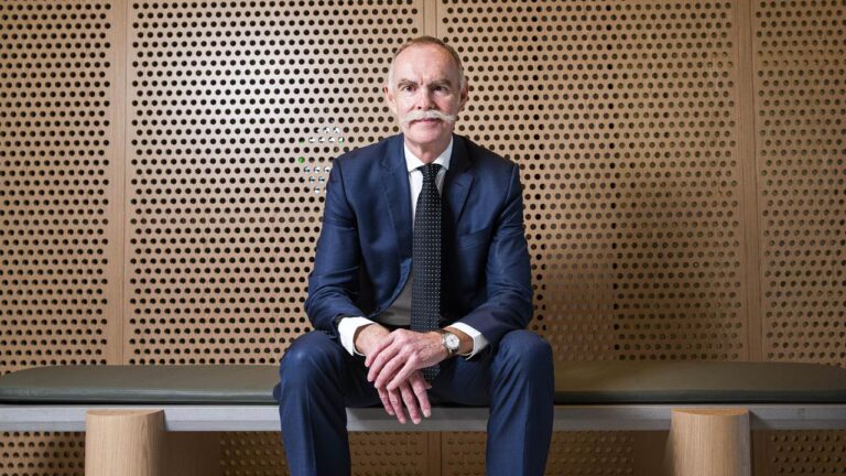 Ian Silk, Crown Melbourne