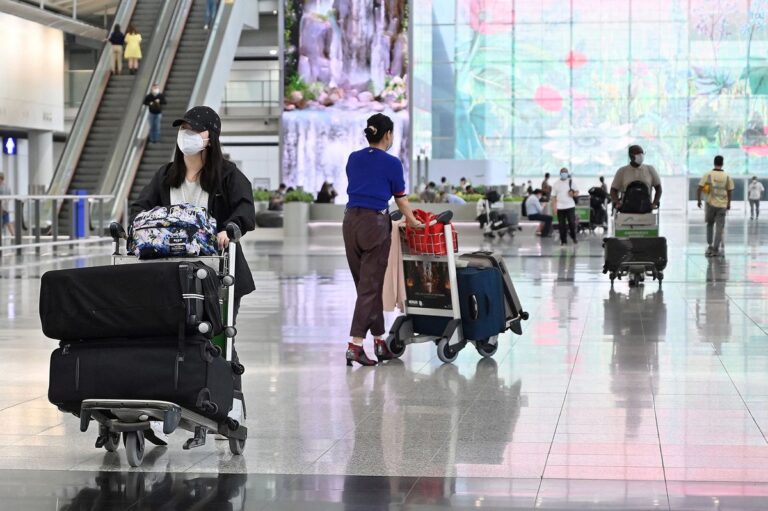 China Ends Quarantine