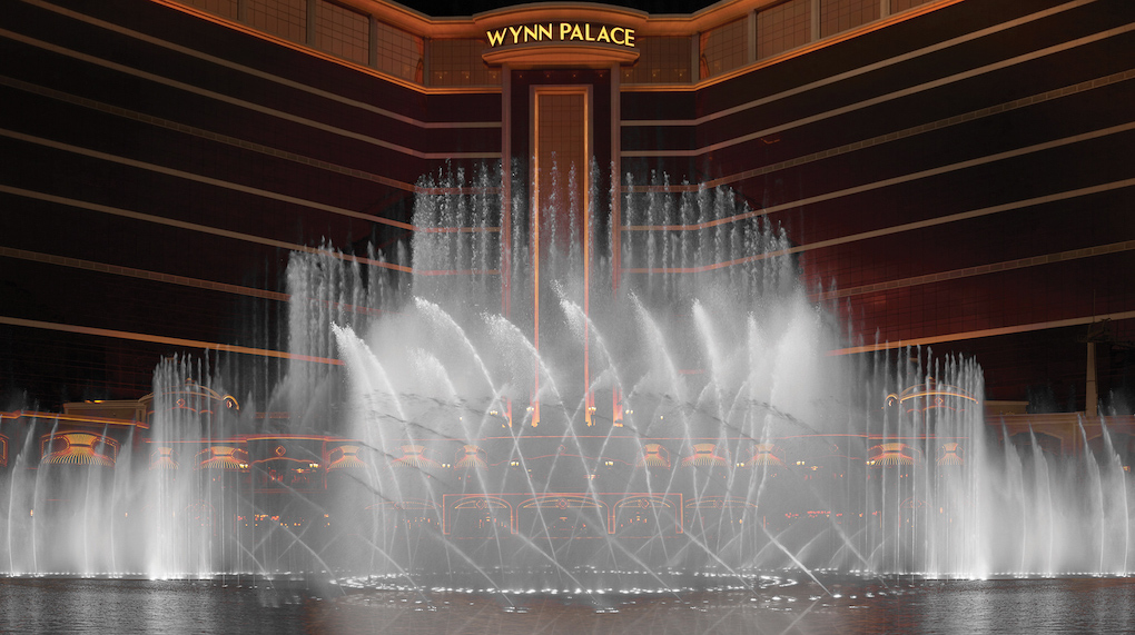 wynn-palace-fountain