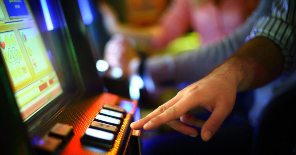slot machine, slots, pokies, Australia, EGMs, carded play trial
