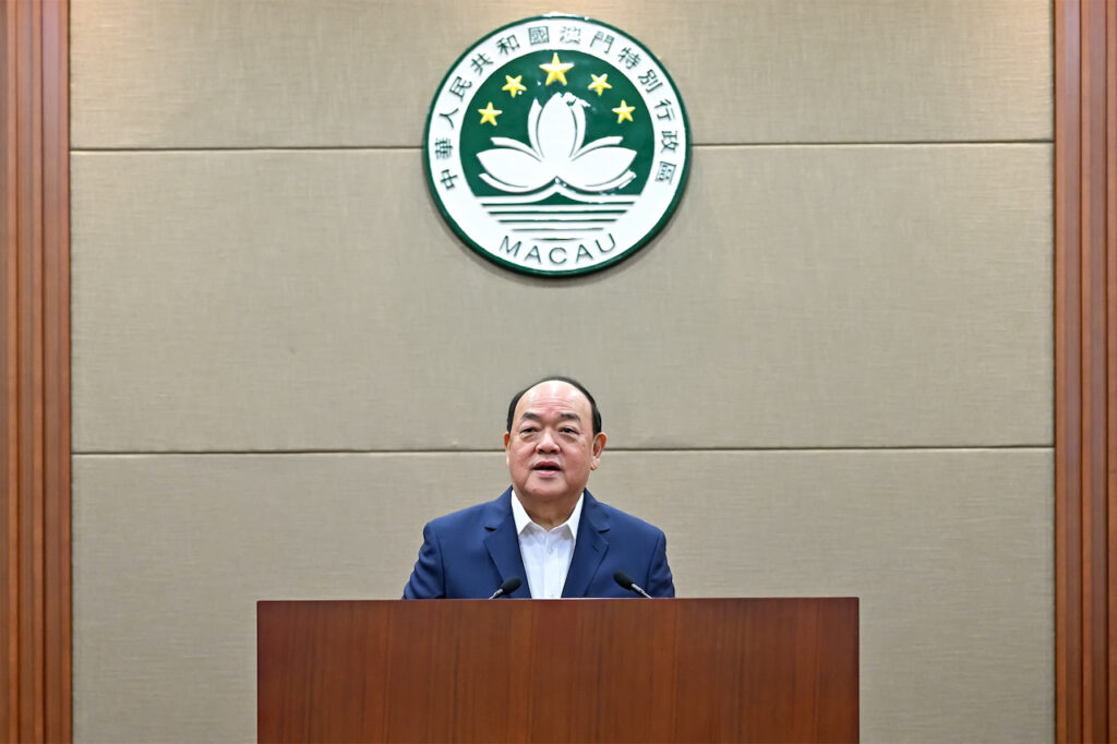 Macau CE applauds 12 foreigner-only gaming zones/private flight plans for foreign clientele