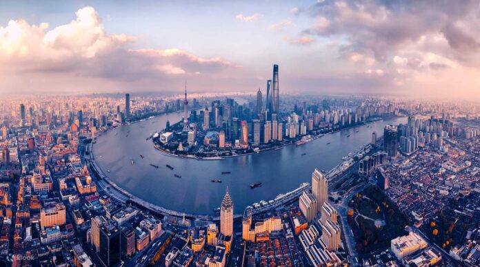 Shanghai, China, resuming issuance of foreigner visas