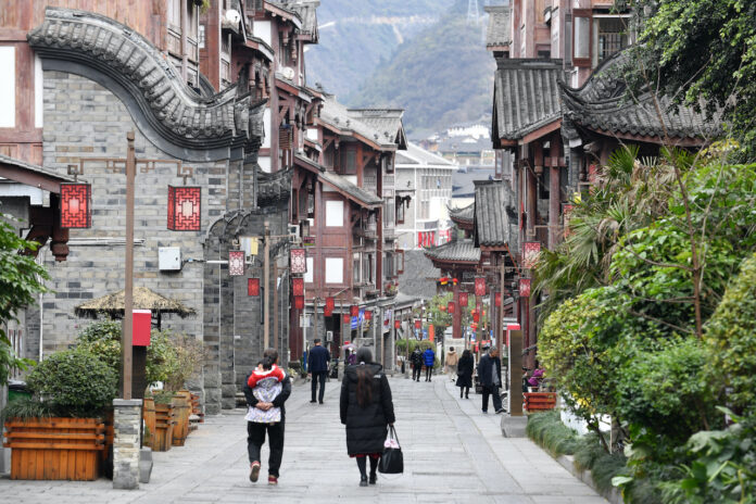 China travel, domestic tourism