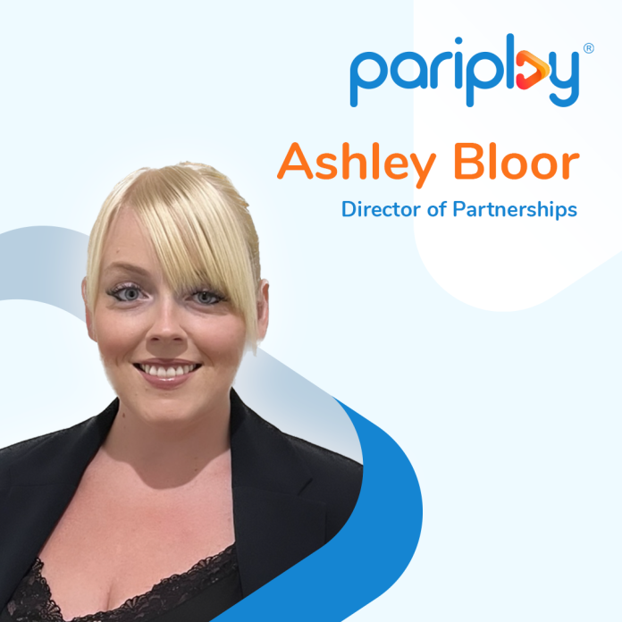 Ashley Bloor, PariPlay