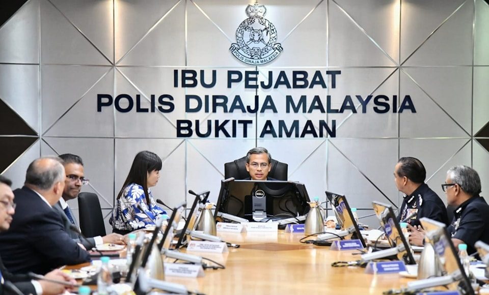 META, Malaysia, crackdown, cyberscams, online gambling
