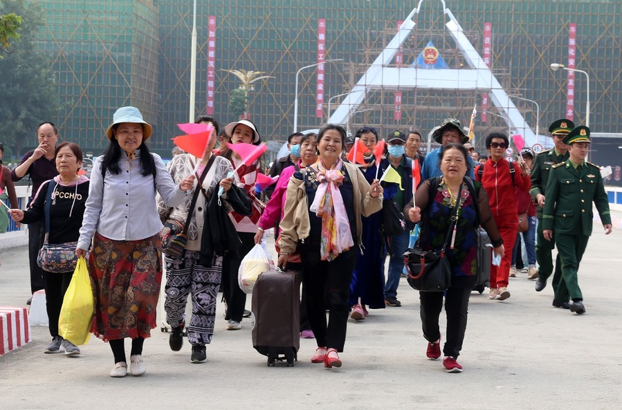 Chinese Tourists, Vietnam