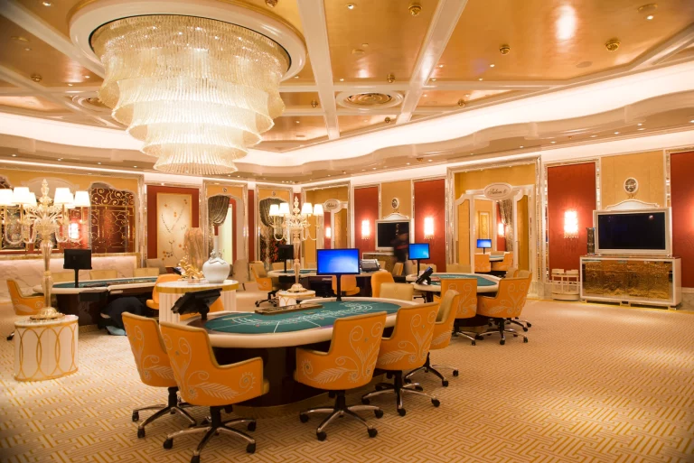 Macau casinos earn similar revenue with far lower junket costs: Study