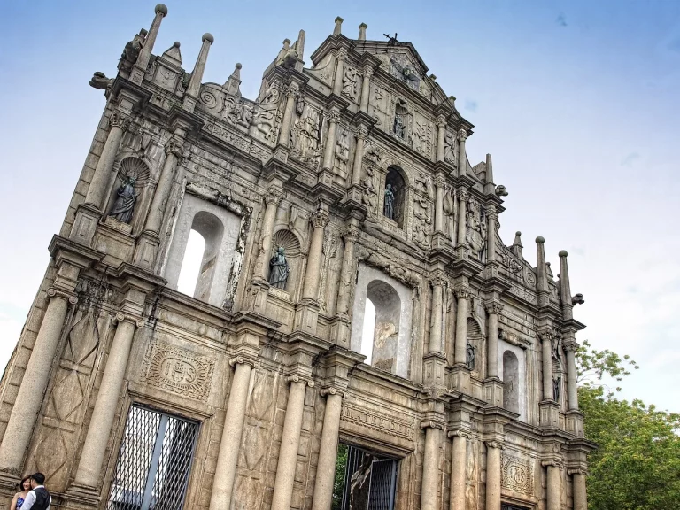 Macau tour group visitors fall slightly in September 