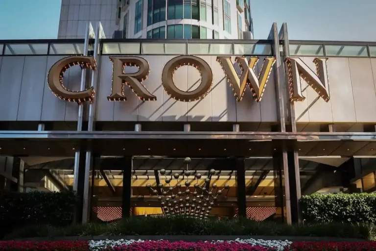 Crown Melbourne censured over gambling breaches