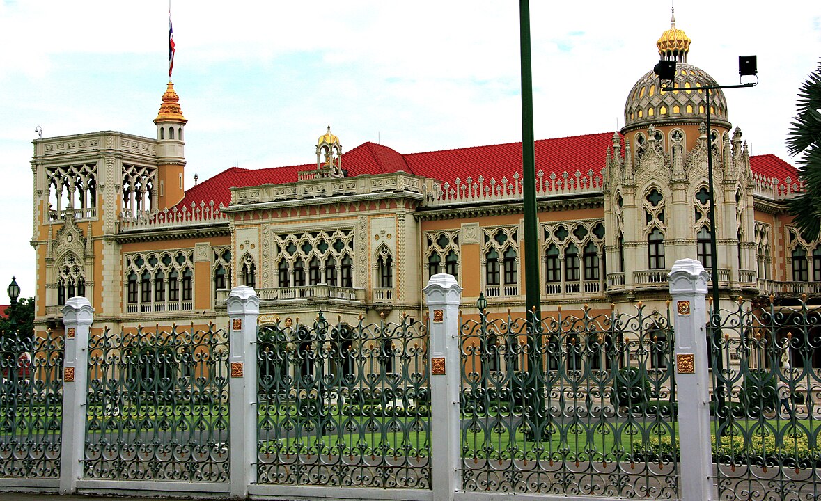 Thai cabinet endorses committee casino report