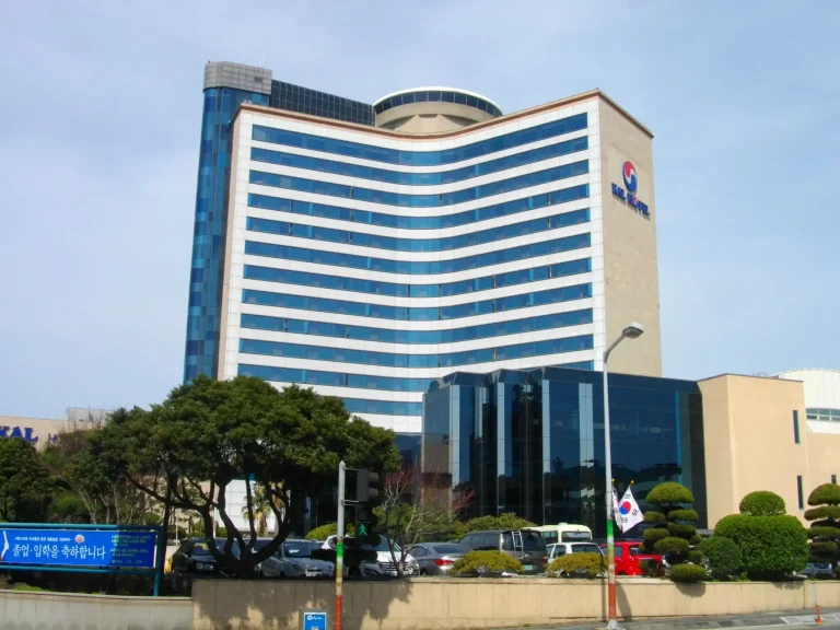 New Silkroad sells majority stake in Jeju’s MegaLuck casino to offset losses
