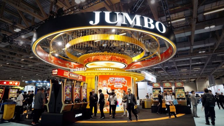 Jumbo Technology explains its new products at G2E Asia 2024