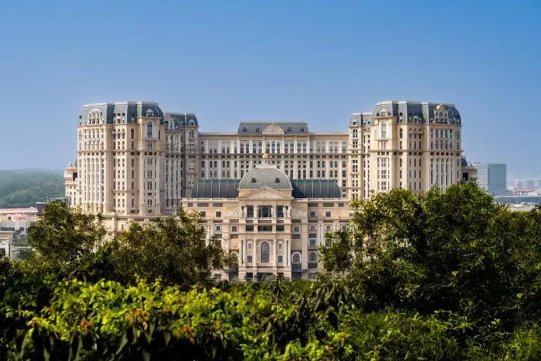 Seaport raises concerns over slow ramp-up at SJM’s Grand Lisboa Palace