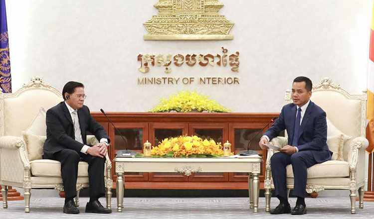 Cambodia and Laos strengthen cooperation for border security and stability