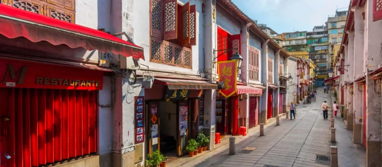 Business owners call for changes over Wynn Macau’s old district revitalization plan