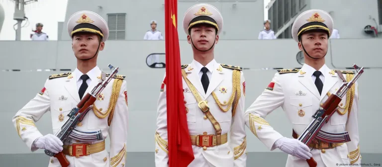 Chinese Navy alerts young officers to online gambling risks