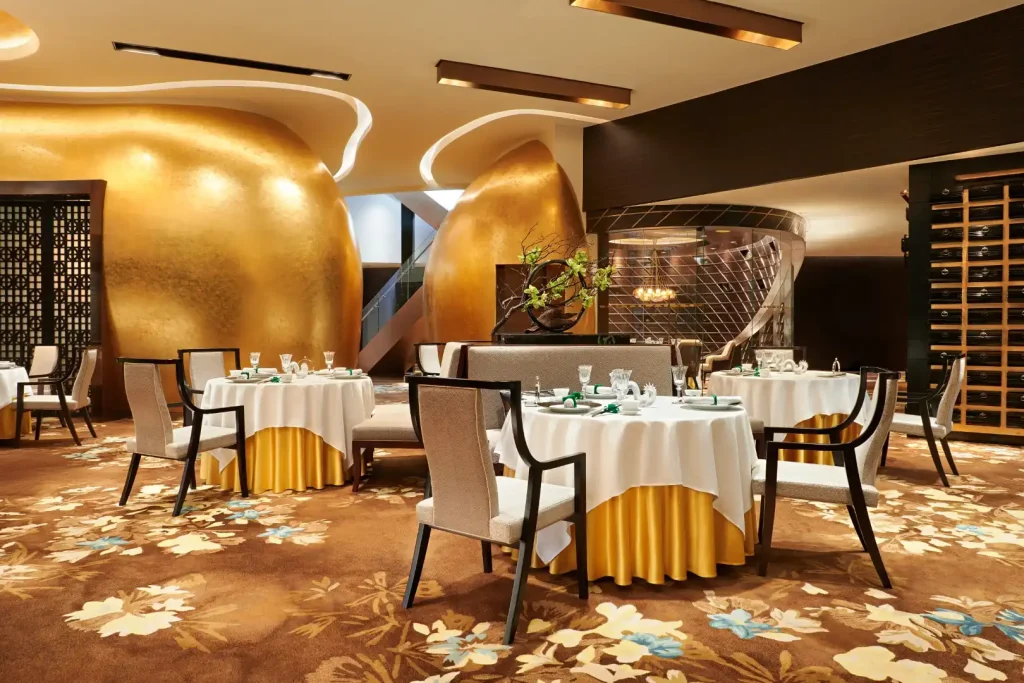 Melco Resorts receives 6 Diamonds from Black Pearl Restaurant Guide 2025