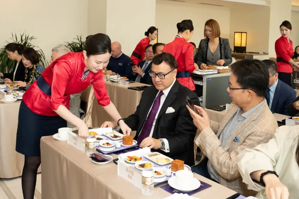 MGM’s restaurants partner with Air Macau to enhance in-flight dining experience MGM’s restaurants partner with Air Macau to enhance In-Flight dining experience