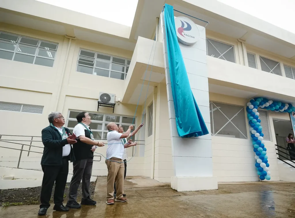 PAGCOR opens a new socio-civic center in Laguna Town PAGCOR opens a new socio-civic center in Laguna Town