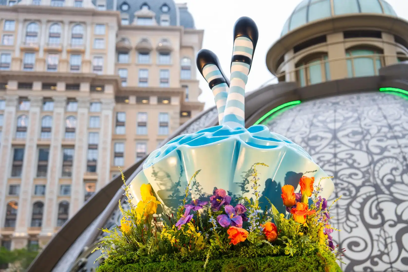 SJM unveils 'The Adventures of ALICE' residency show at Grand Lisboa Palace SJM Resorts unveils 'The Adventures of ALICE' residency show at Grand Lisboa Palace