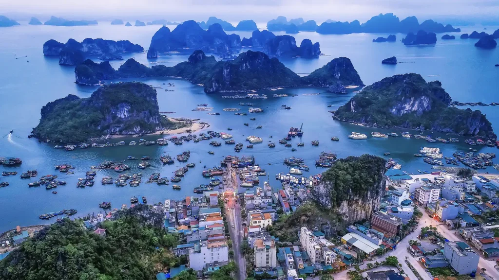 Vietnam-Van-Don-casino-plan, Halong Bay, Ha Long Bay