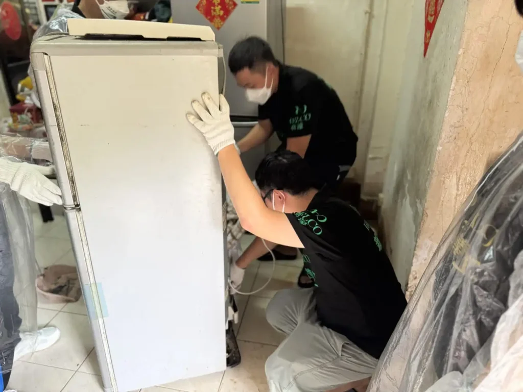 Melco volunteers assist the Macau community affected by Super Typhoon Ragasa