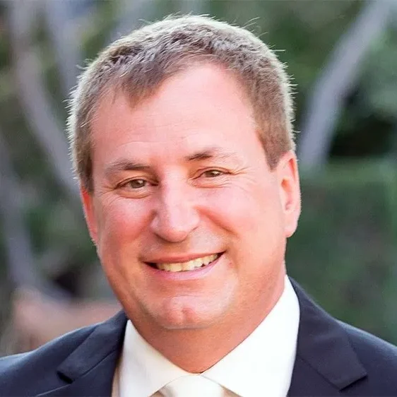 Bill Stearns, Presidente at ISI