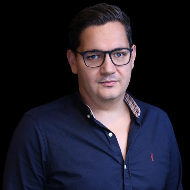 Tamas Kusztos, Playson