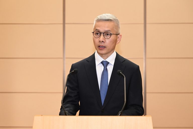 Former Macau finance chief joins airport board, with successor still unnamed