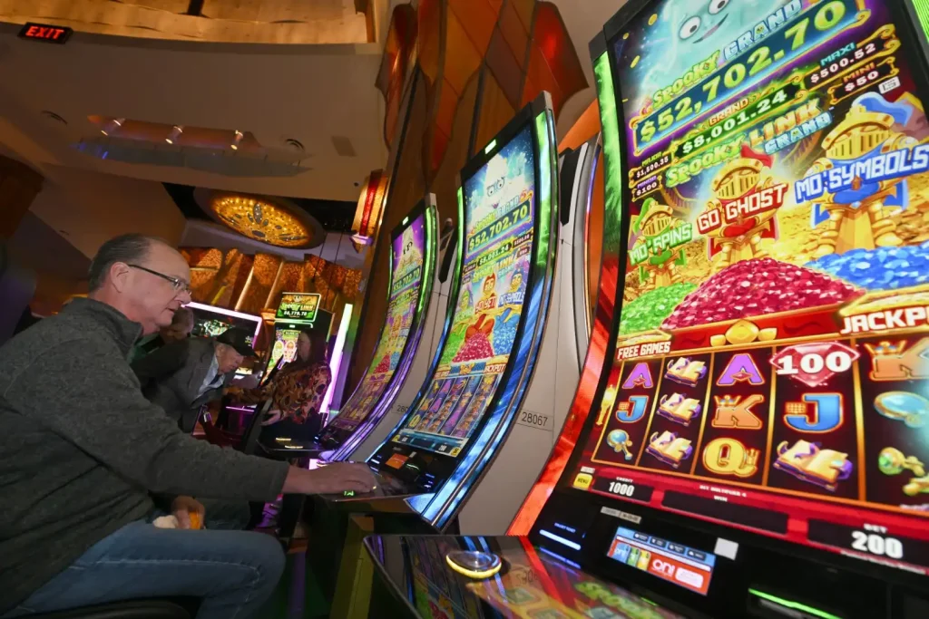 Aristocrat Gaming rolls out Spooky Link Grand in a landmark Mohegan Sun debut