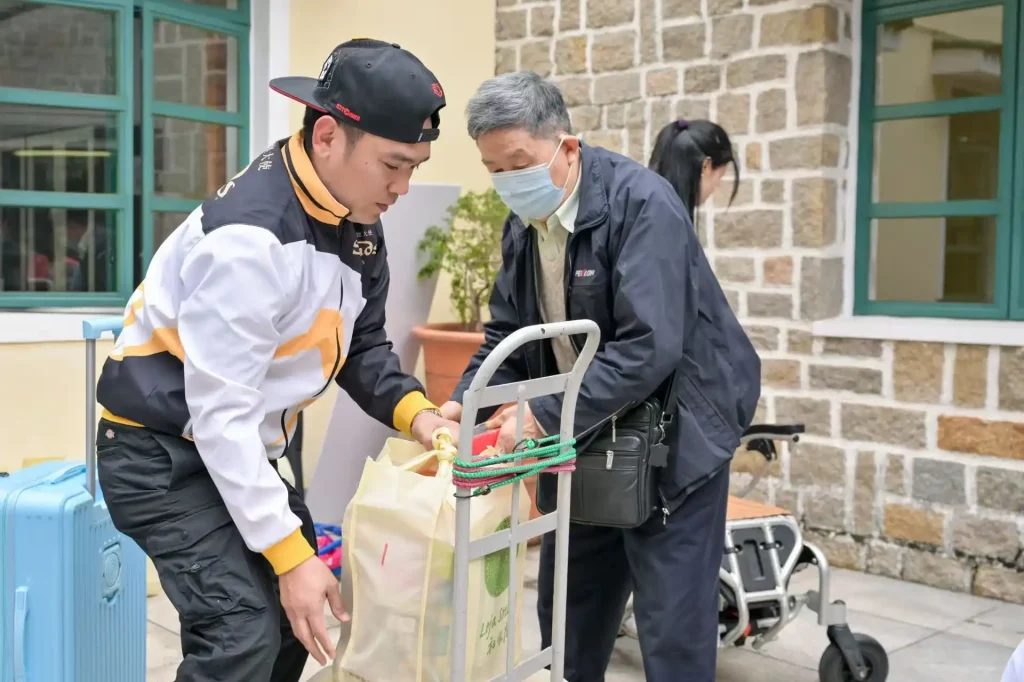 Sands China marks 14 years of support for Macau Holy House of Mercy’s Welfare shop