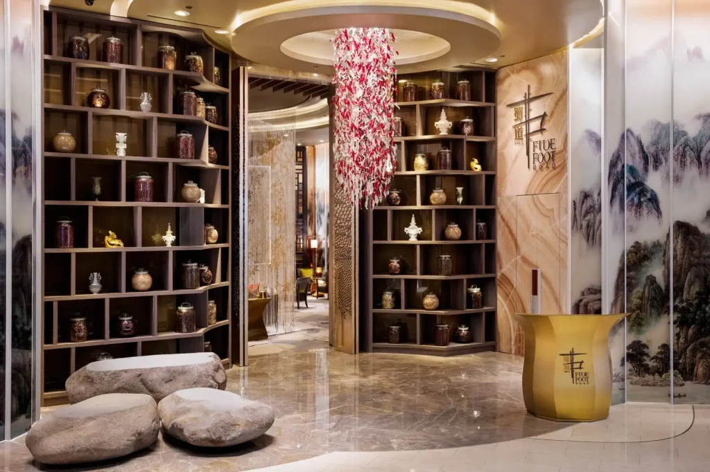 MGM COTAI’s Five Foot Road and Aji Retain One MICHELIN Star