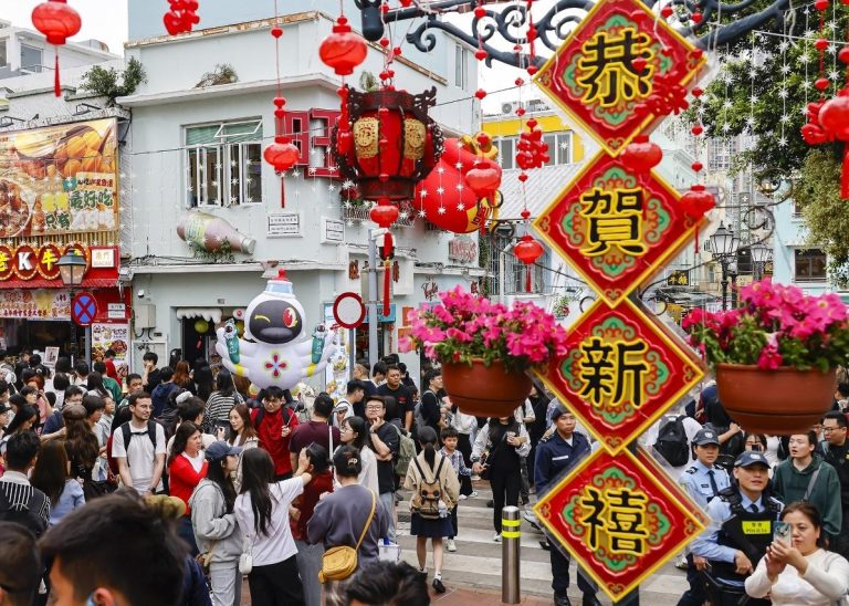 Macau January visitor arrivals flat year-on-year; overnight stays fall 6.6%