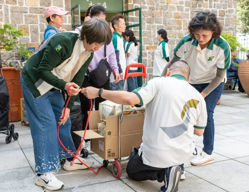 SJM Resorts donates MOP 300,000 to Macau Holy House of Mercy