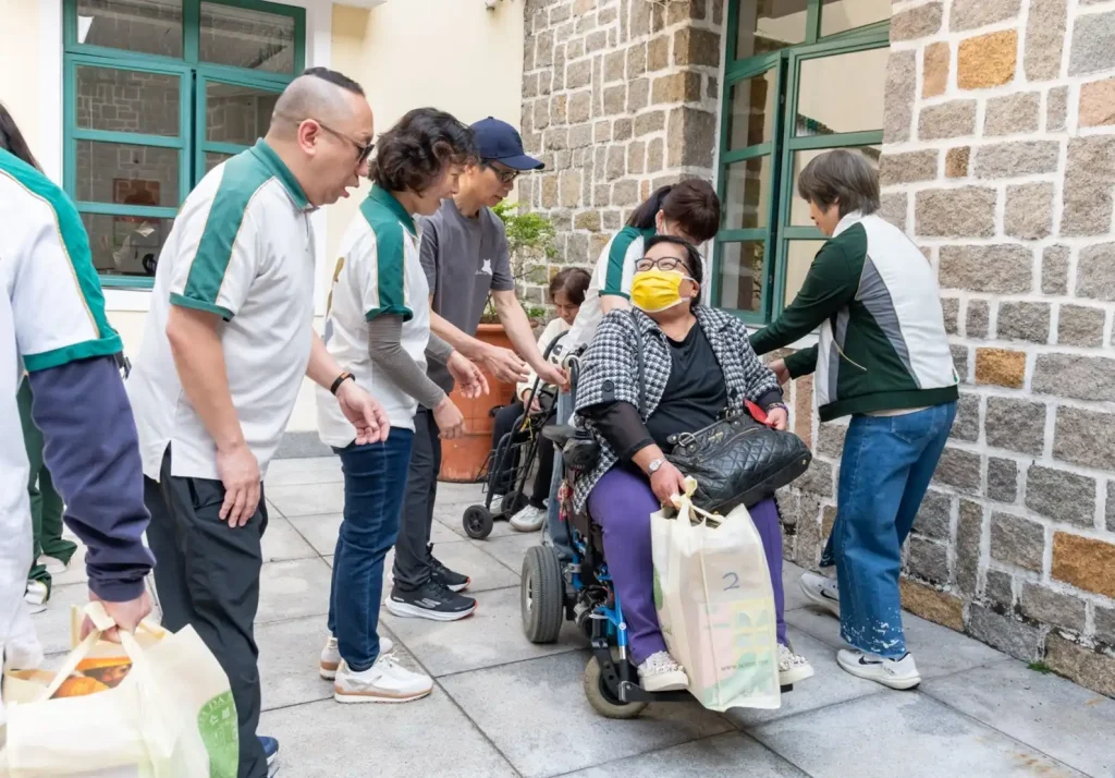 SJM Resorts donates MOP 300,000 to Macau Holy House of Mercy